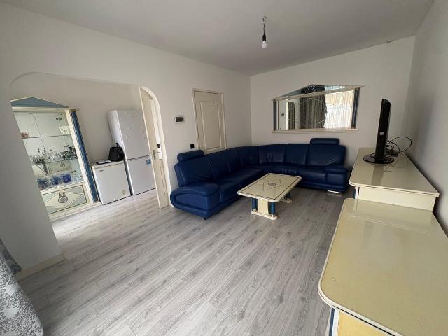 Appartement te huur Van Zeggelenlaan in Den Haag voor € 1.750