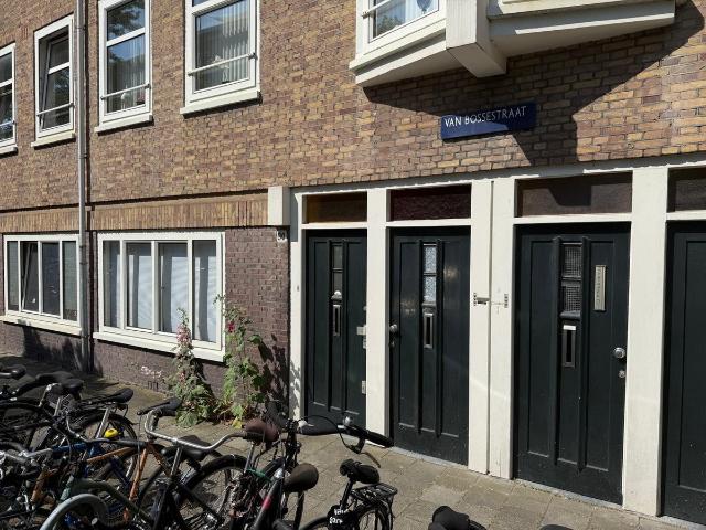 Appartement te huur Van Bossestraat 90 H in Amsterdam voor € 2.250