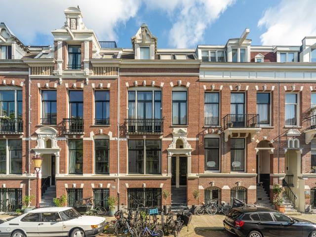 Te huur: Appartement Van Eeghenlaan in Amsterdam