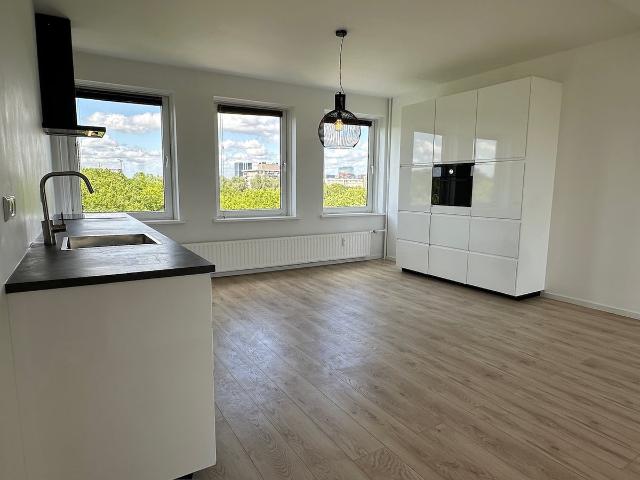 Te huur: Appartement Van Nijenrodeweg in Amsterdam
