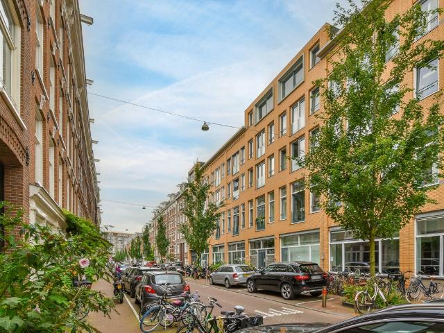 Appartement te huur Van Oldenbarneveldtstraat 56 T in Amsterdam voor € 2.750