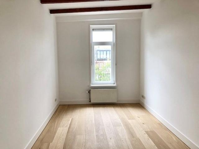 Appartement te huur Van Ostadestraat in Amsterdam voor € 3.000