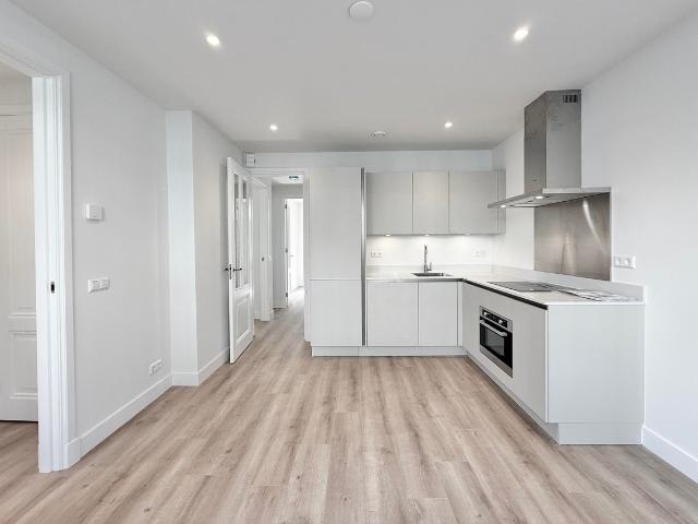 Appartement te huur Van Spilbergenstraat in Amsterdam voor € 2.800