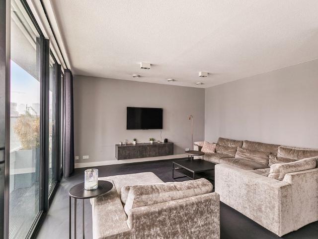 Te huur: Appartement Wijnhaven 67 N in Rotterdam