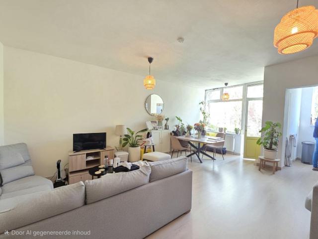 Appartement te huur Willem van Hillegaersbergstraat in Rotterdam voor € 1.100