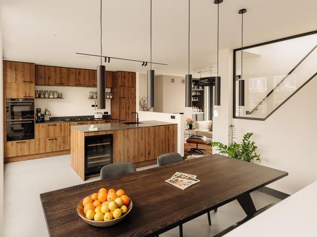 apartment for rent in Bronckhorststraat 16 2 1071WR Amsterdam Hondecoeterbuurt Amsterdam