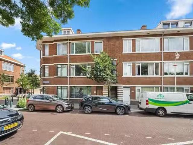 Appartement te koop Miquelstraat 41 in Den Haag voor € 325.000