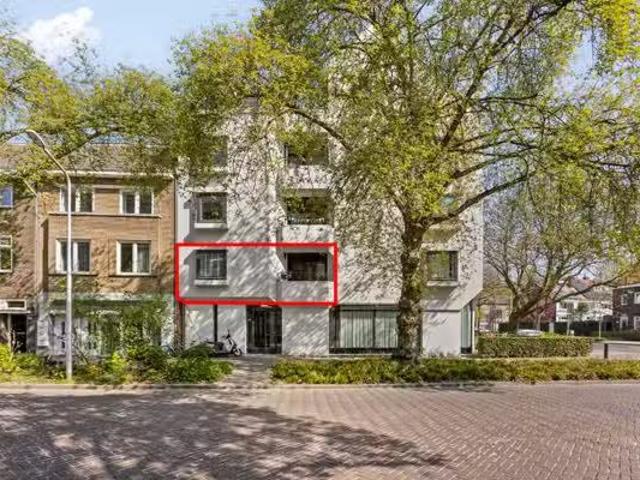 Appartement te koop Oude Maasstraat 63 B in Maastricht voor €.