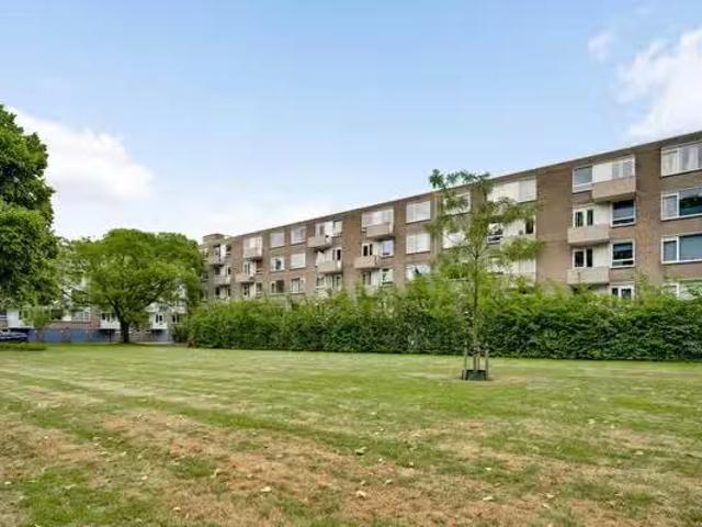 Appartement te koop Oude Maasstraat 63 B in Maastricht voor €.