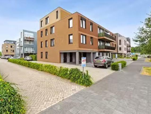 Appartement te koop Olivier van Noortstraat 4 S in Almere voor.