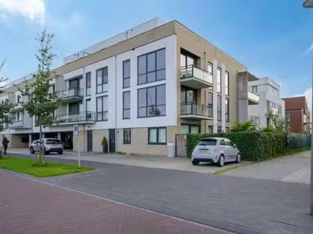 Appartement te koop Adriaen Blockstraat 126 in Almere voor € 3.