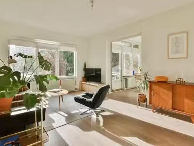 Appartement te koop Amerbos 392 in Amsterdam voor € 359.000
