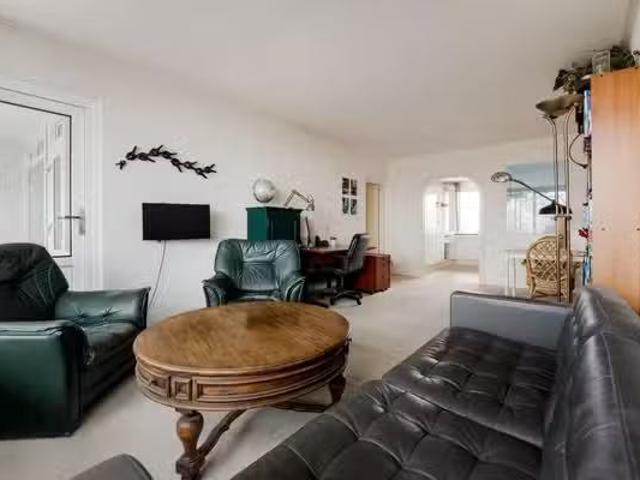 Appartement te koop Amsterdamsevaart 122 A in Haarlem voor € 3.