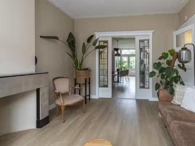 Appartement te koop Anjelierstraat 43 in Den Haag voor € 375.000