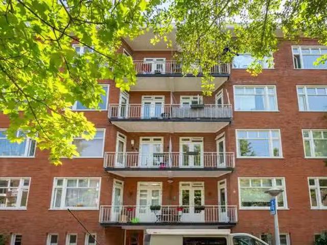 Appartement te koop Baetostraat 10 1 in Amsterdam voor € 425.000