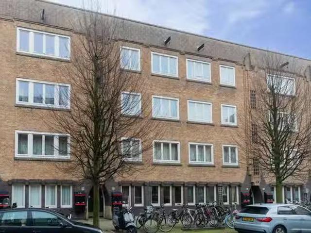 Appartement te koop Bentinckstraat 60 2 in Amsterdam voor € 39.