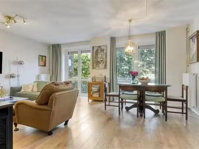 Appartement te koop Crynssenstraat 30 3 in Amsterdam voor € 65.