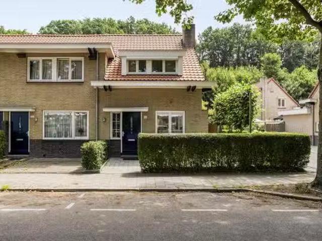 Appartement te koop Glacisweg 32 D in Maastricht voor € 495.000