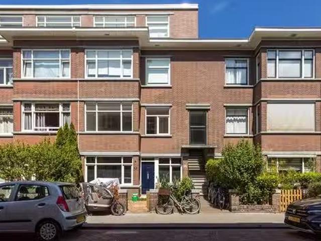 Appartement te koop Heliotrooplaan 426 in Den Haag voor € 335.