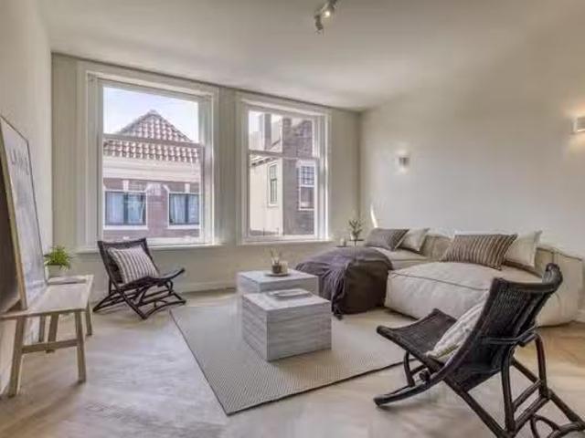 Appartement te koop Hoge Rijndijk 109 in Leiden voor € 475.000
