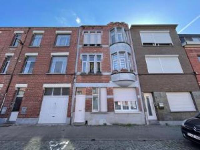 Appartement te koop in Merksem 2170