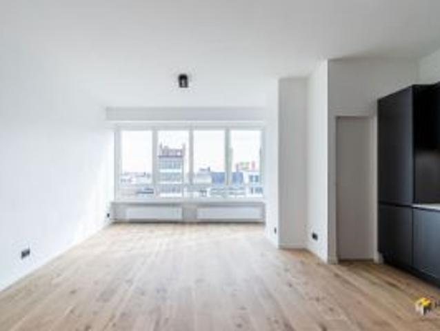 Appartement te koop in Antwerpen 2000