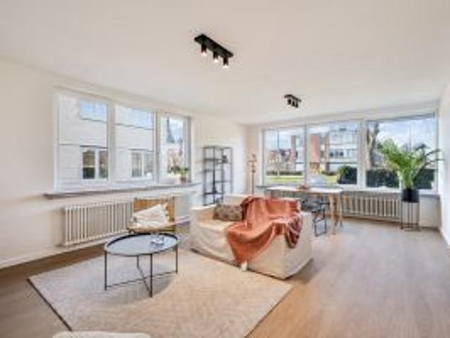 Appartement te koop in Sint Kruis 8310