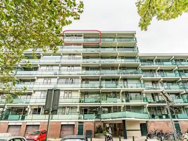Appartement te koop Jacob van Campenlaan 120 in Leiden voor €.