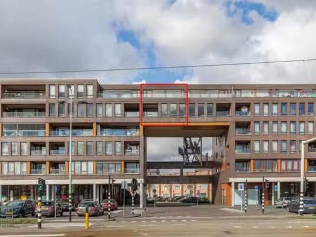 Appartement te koop Johan Hofmanstraat 197 in Amsterdam voor €.
