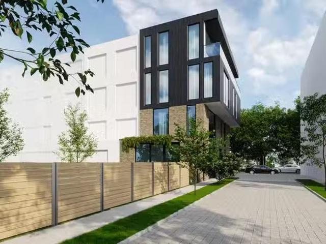 Appartement te koop Joris Ivensplein 114 C in Amsterdam voor €.