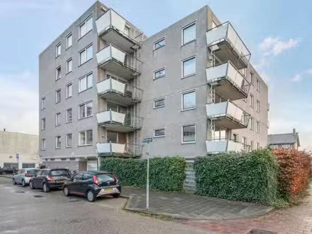 Appartement te koop Kennedylaan 47 in Leiden voor € 315.000