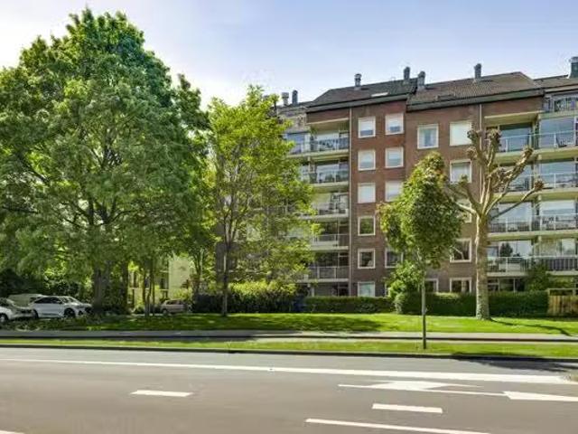 Appartement te koop Koningsplein flat 103 E in Maastricht voor.