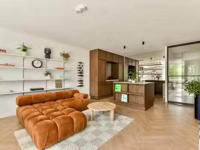 Appartement te koop Krimpertplein 10 in Amsterdam voor € 325.000