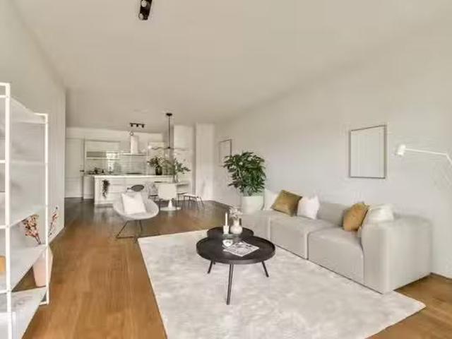 Appartement te koop Lange Leidsedwarsstraat 9 B 1 in Amsterdam.