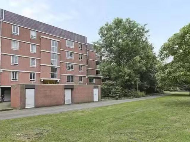 Appartement te koop Leksmondhof 270 in Amsterdam voor € 335.000