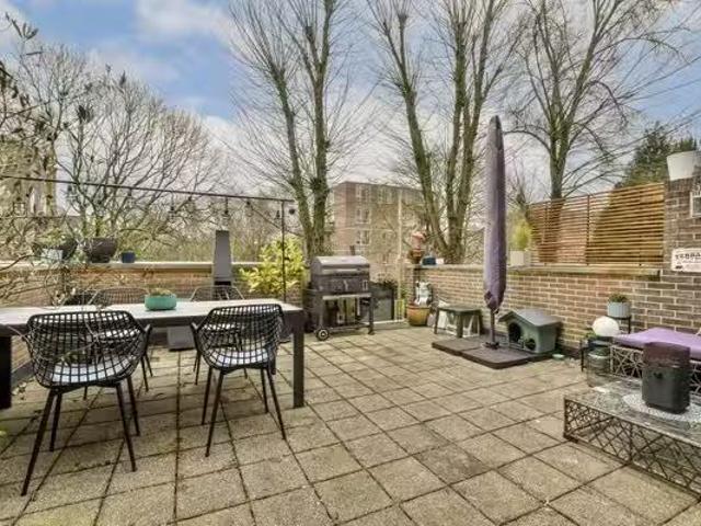 Appartement te koop Leusdenhof 127 in Amsterdam voor € 350.000