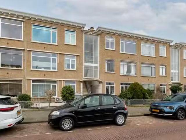 Appartement te koop Leyweg 110 A in Den Haag voor € 285.000