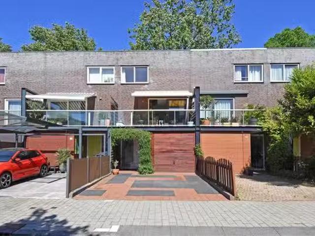 Appartement te koop Leyweg 1205 in Den Haag voor € 550.000
