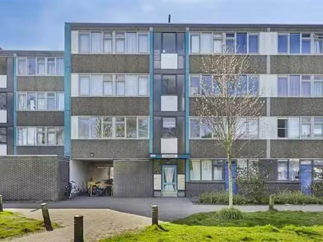 Appartement te koop Loodskotterhof 87 in Amsterdam voor € 375.