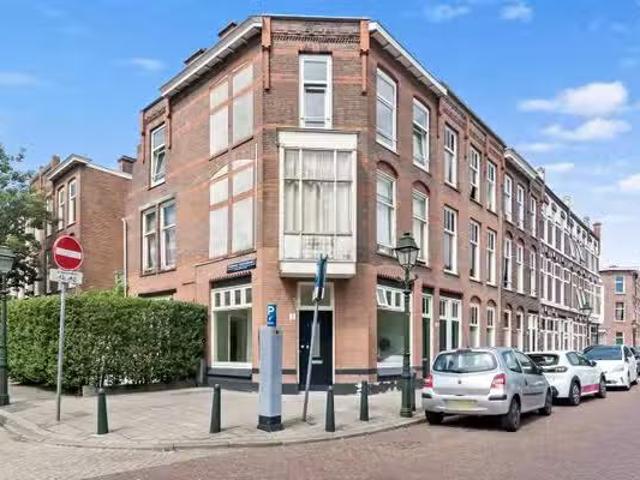 Appartement te koop Resedastraat 8 in Den Haag voor € 375.000