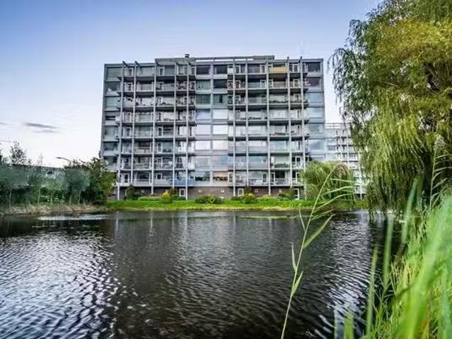 Appartement te koop Rijn en Schiekade 10 in Leiden voor € 375.