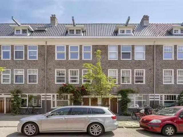 Appartement te koop Stadionplein 77 2 in Amsterdam voor € 475.