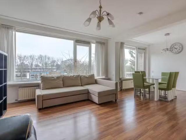 Appartement te koop Stuart Millpad 3076 RK in Rotterdam voor €.