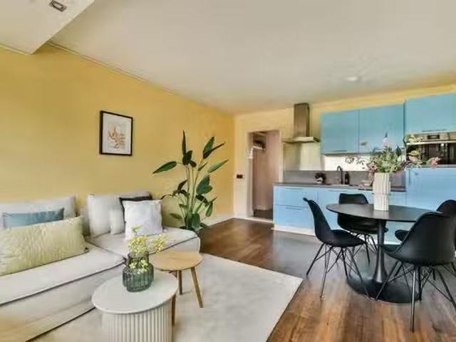 Appartement te koop Samosstraat 52 in Amsterdam voor € 265.000