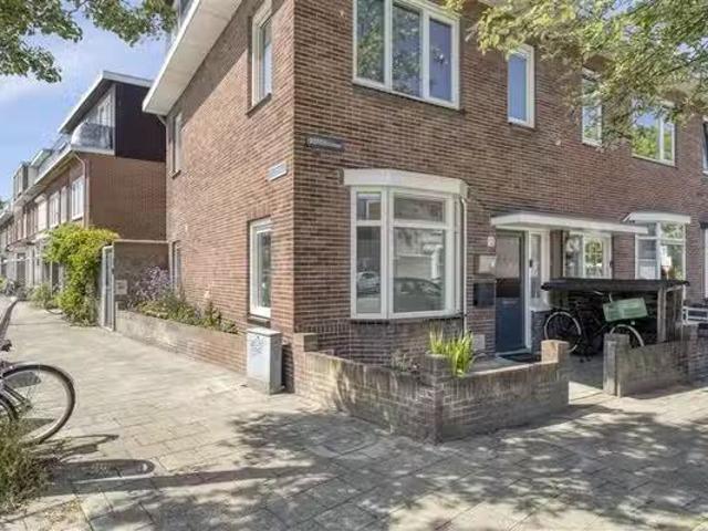 Appartement te koop Spaarndamseweg 386 0025 in Haarlem voor €.