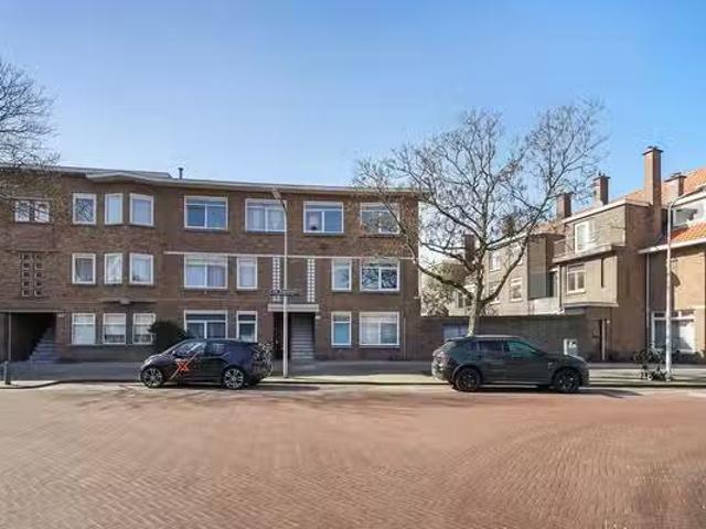 Appartement te koop Van Zeggelenlaan 356 in Den Haag voor € 23.