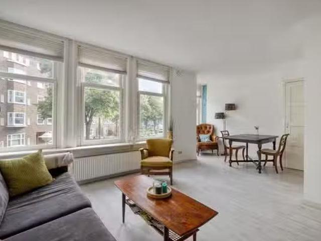 Appartement te koop Van der Hoopstraat 127 1 in Amsterdam voor.