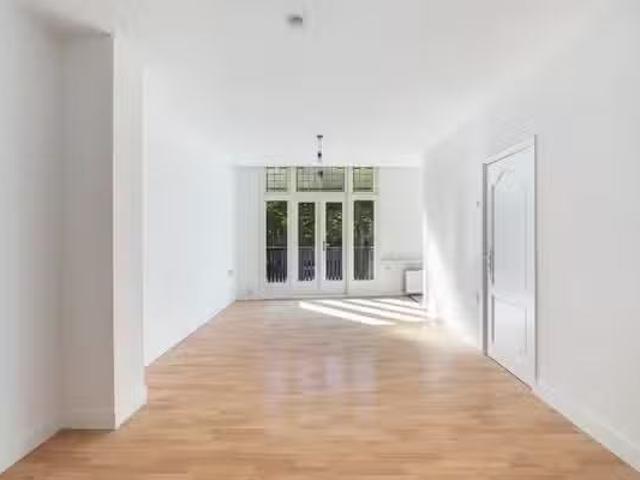 Appartement te koop Van Merlenstraat 68 in Den Haag voor € 425.