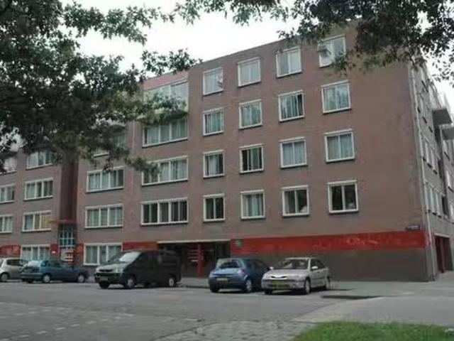 Appartement te koop Van Ostadestraat 387 1 in Amsterdam voor €.
