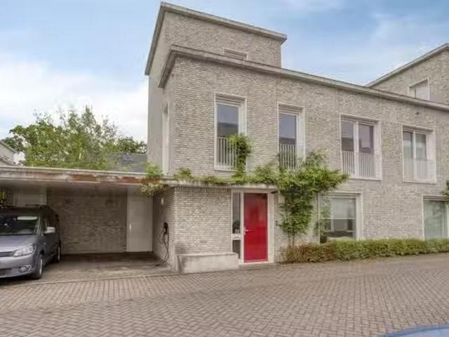 Appartement te koop Vincent van den Heuvellaan 55 in Eindhoven.